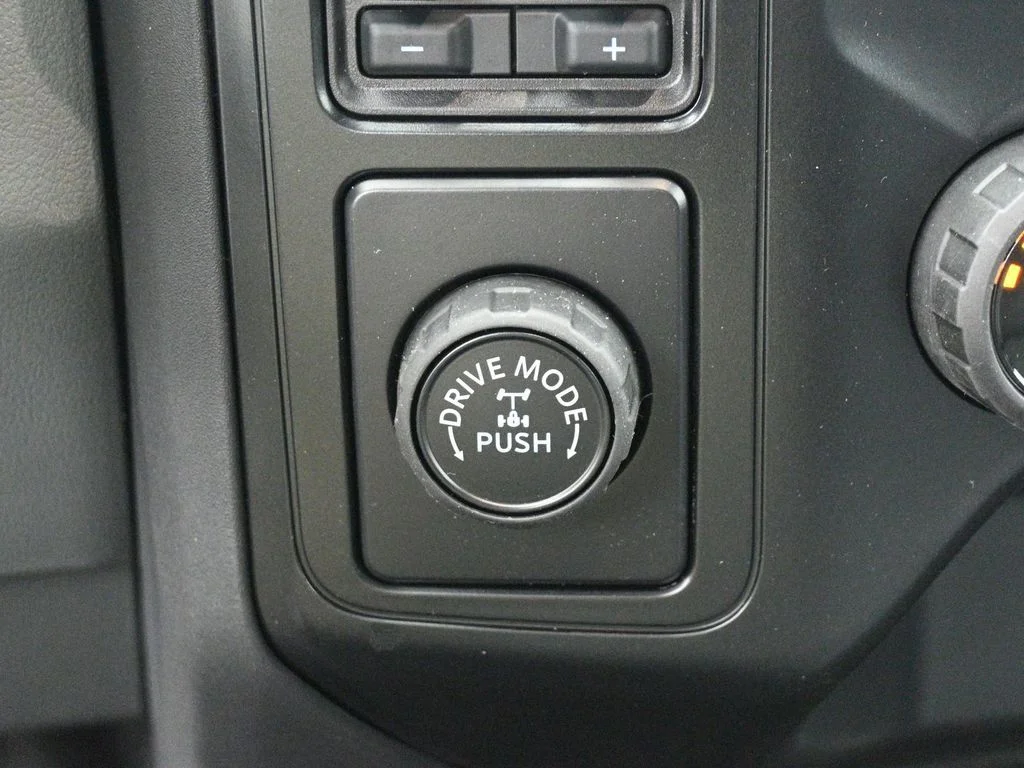 2026 Ford F-350 Super Duty XLT - Photo 20