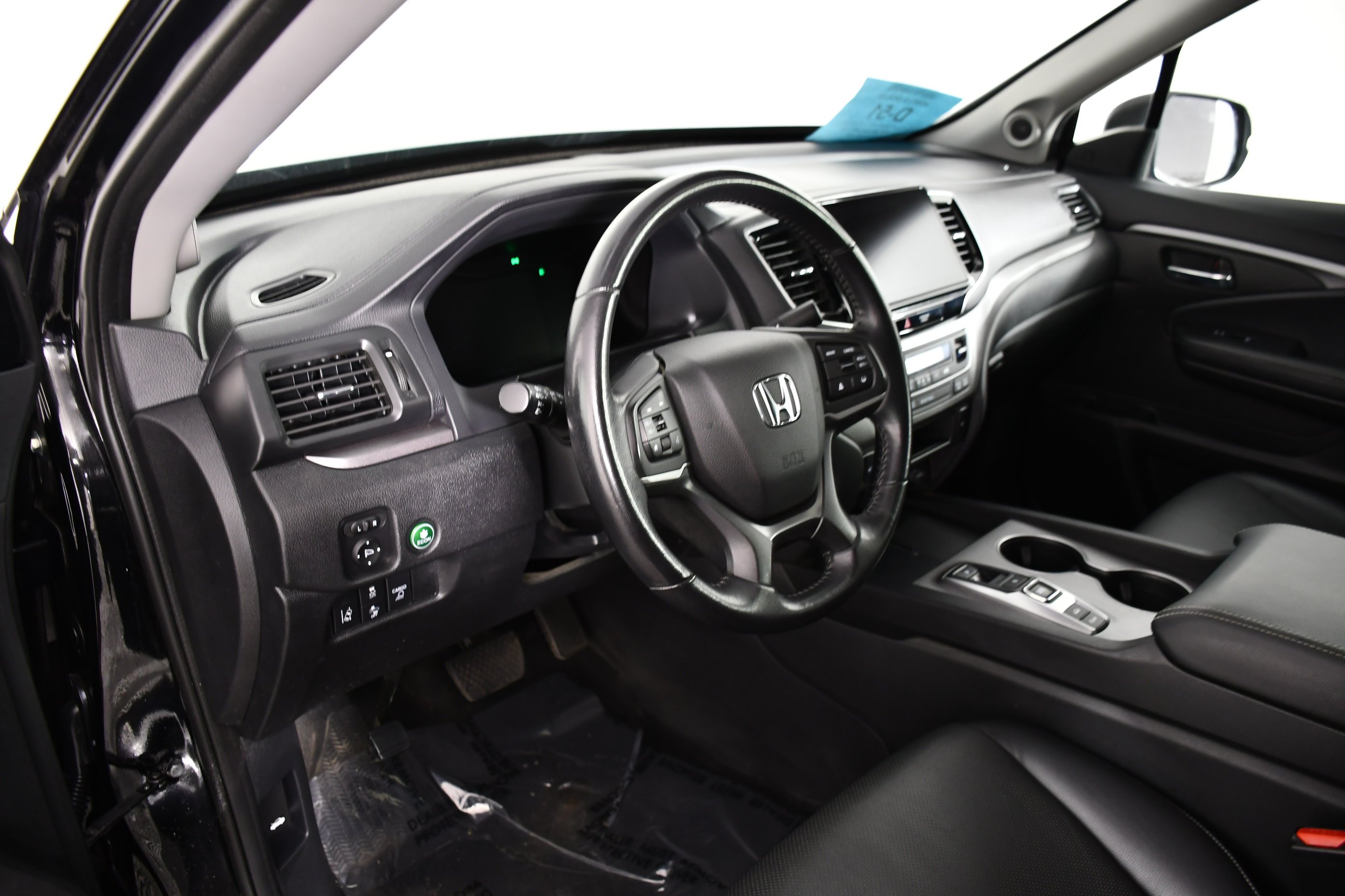 Certified Used 2024 Crystal Black Pearl Honda RTL image 36