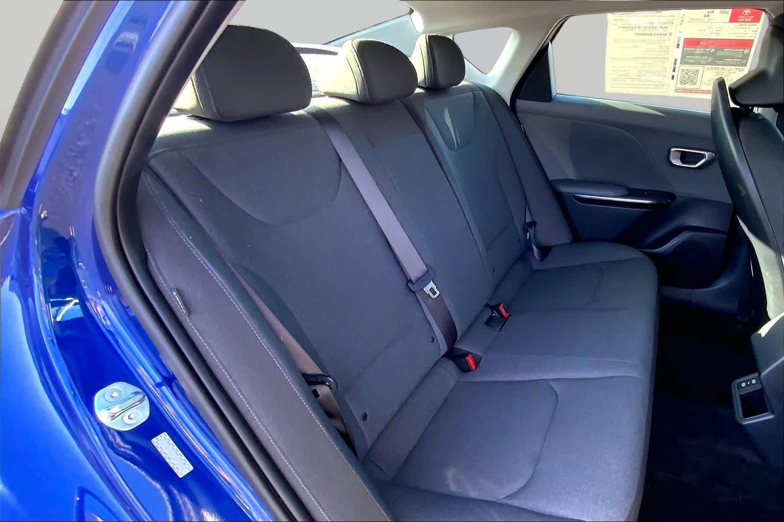 Used 2025 Deep Sea Blue Kia LXS image 20