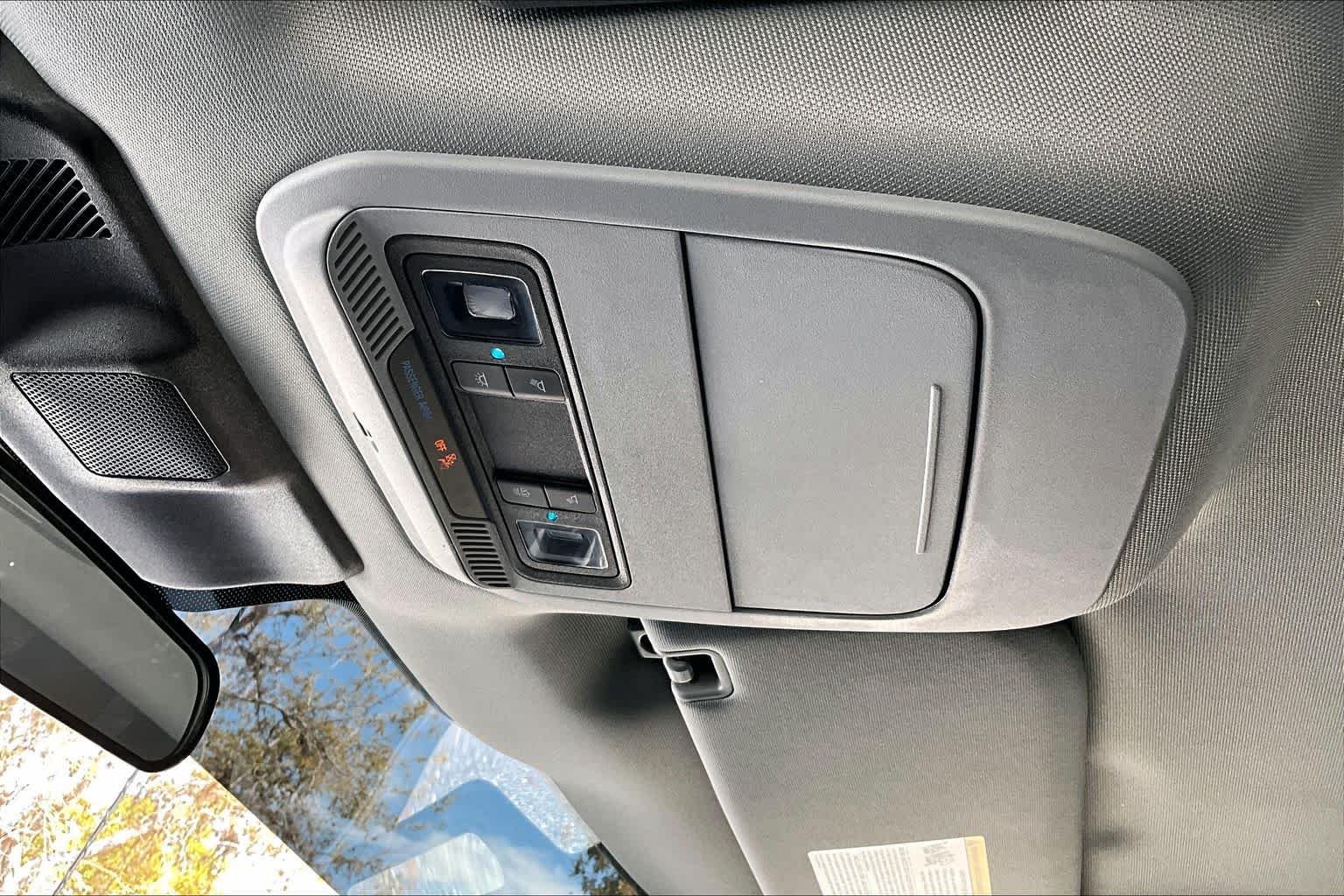 Used 2023 Oxford White Ford XL image 69