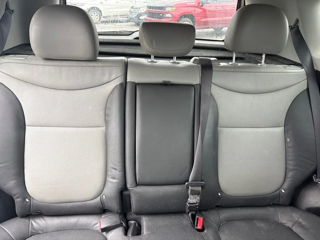 Used 2017 Shadow Black Kia Plus image 9