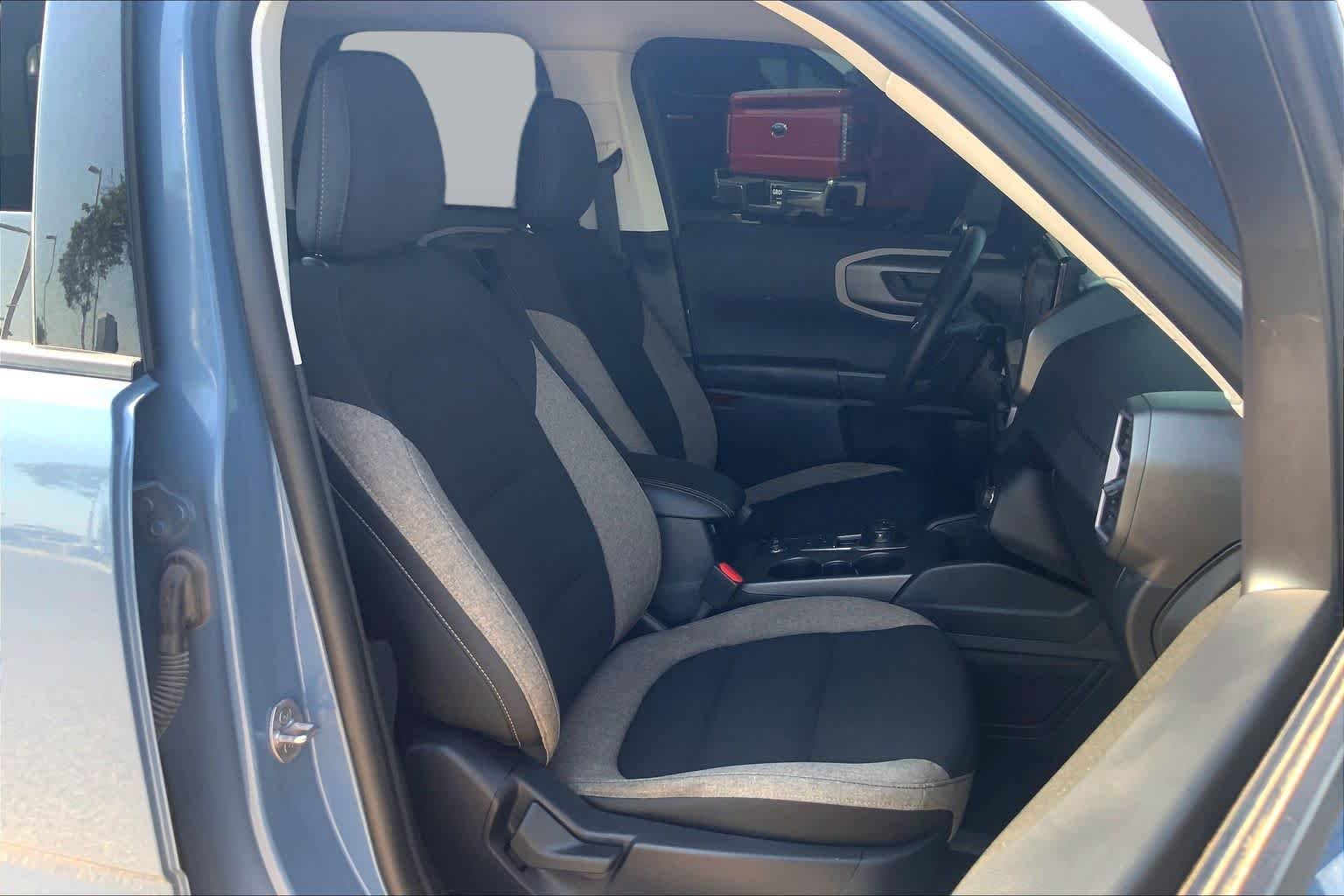 Used 2025 Azure Gray Metallic Tri-Coat Ford Big Bend image 9