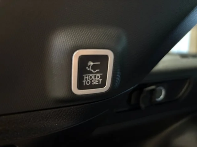 New 2027 Brown Jeep Limited image 19