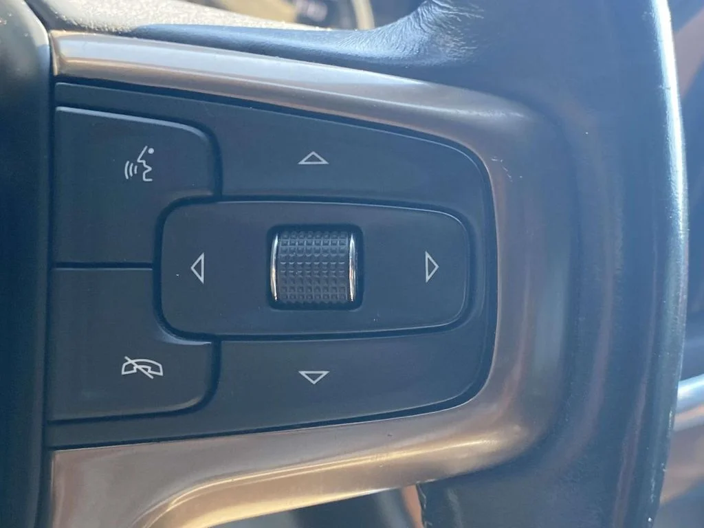Used 2020 Brown Chevrolet High Country image 29