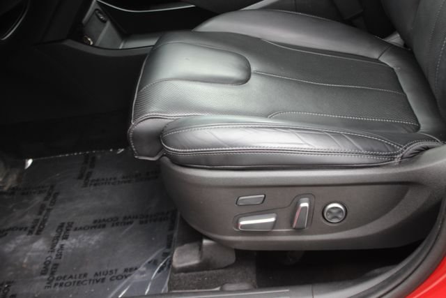 Used 2023 Red Hyundai Calligraphy image 22