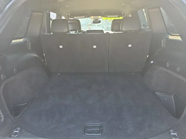 Used 2018 Black Jeep Altitude image 13