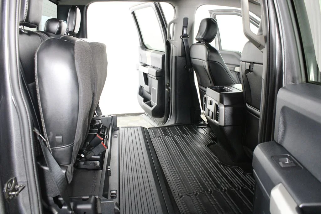 Used 2019 Gray Ford Lariat image 13