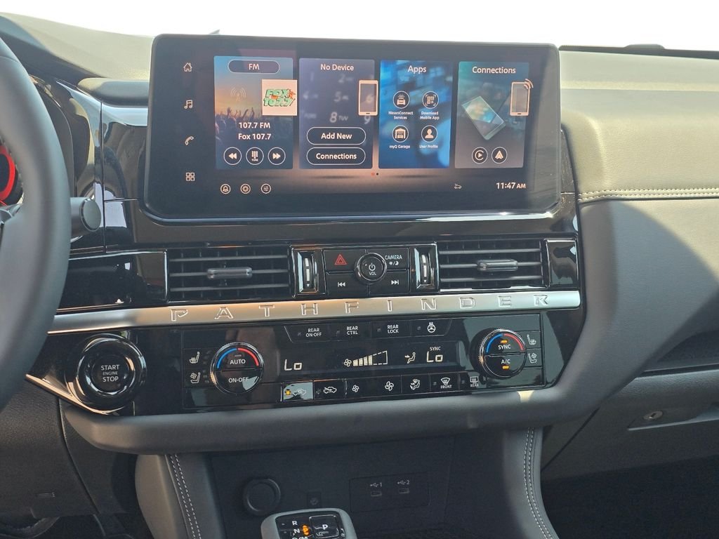 Used 2026 White Nissan Platinum image 19