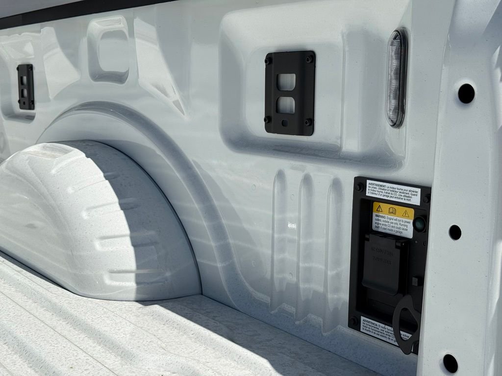 New 2026 Star White Metallic Tri-Coat Ford F-250® Platinum® image 17