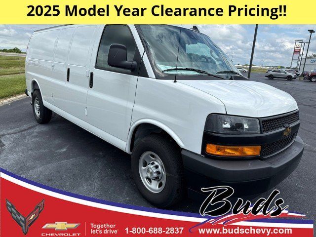 2025 Chevrolet Express Cargo