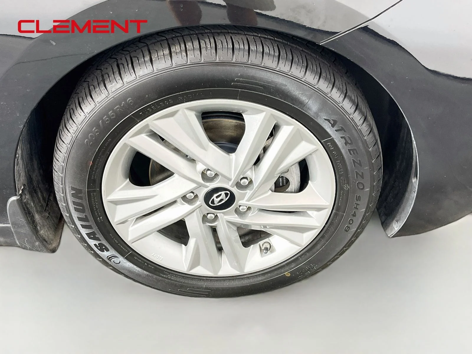 Used 2020 Black Hyundai SEL image 34