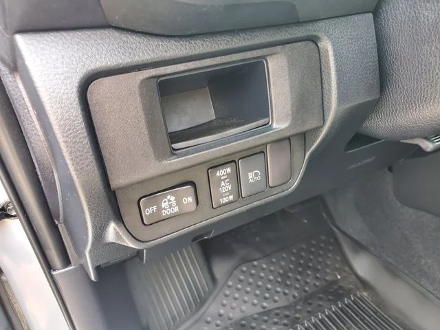 Used 2018  Toyota TRD Sport image 19