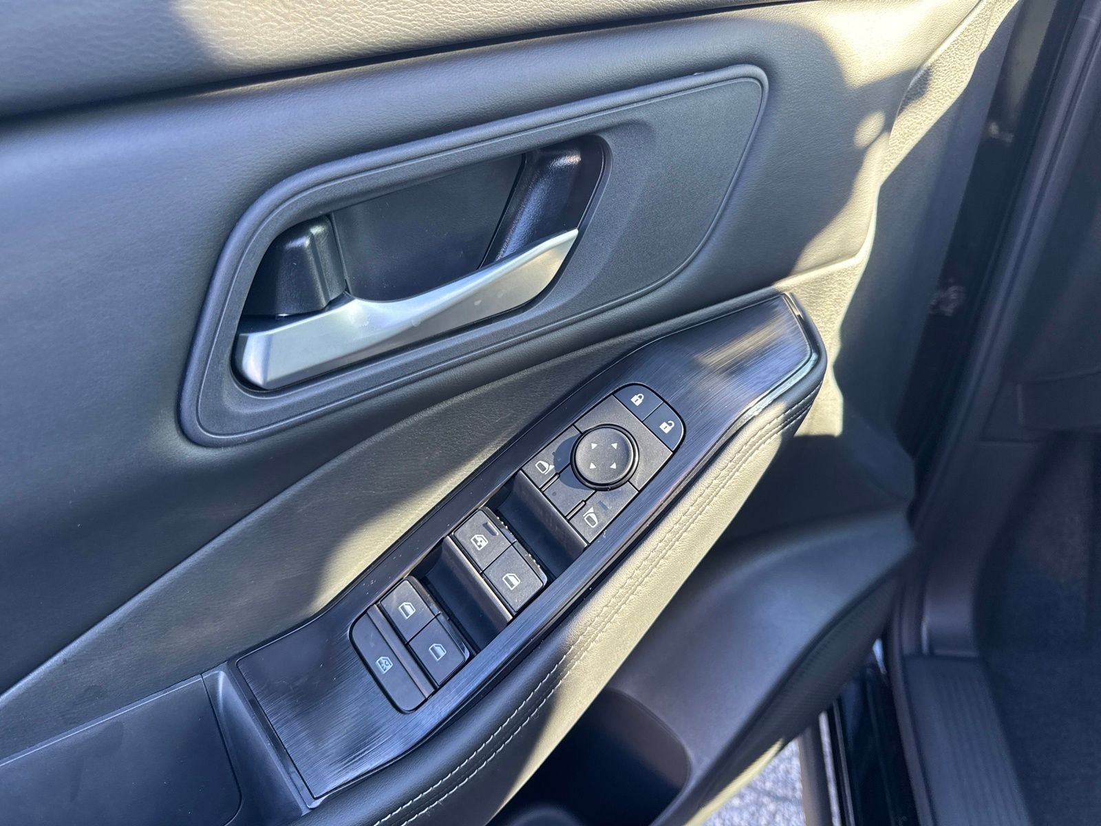 New 2026 Nissan Rogue SV 4D Sport Utility