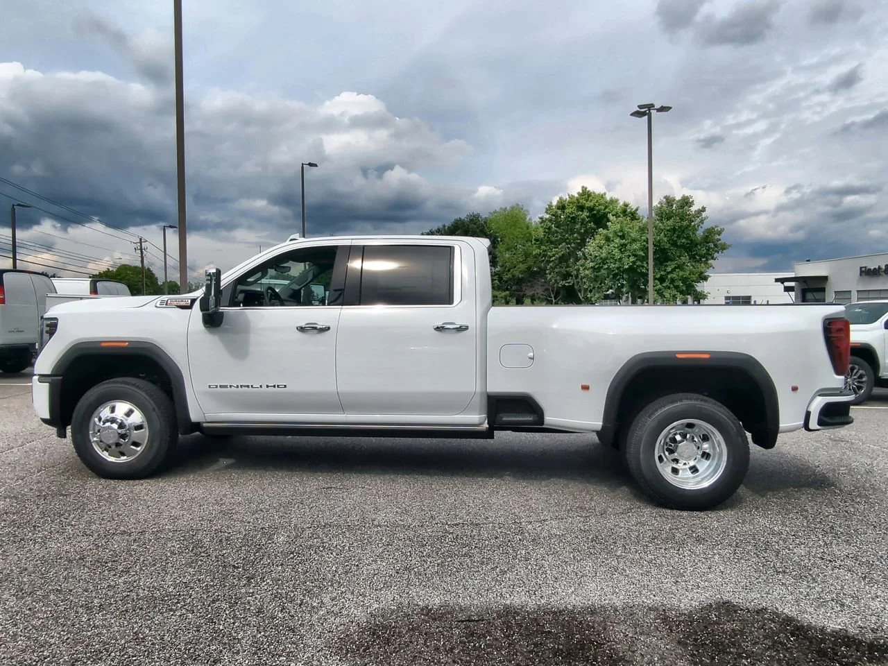 New 2026 Summit White GMC Denali DRW image 5