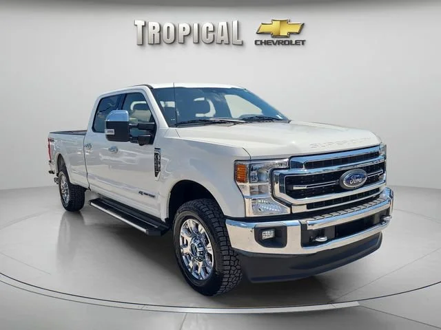 Used 2022 White Ford XL image 4