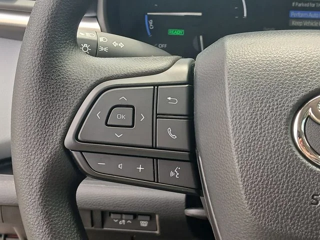 New 2026  Toyota LE image 13