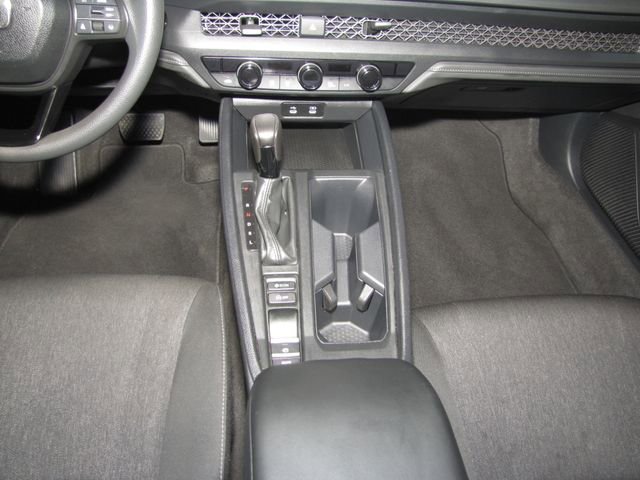 Certified Used 2024 Crystal Black Pearl Honda EX image 15