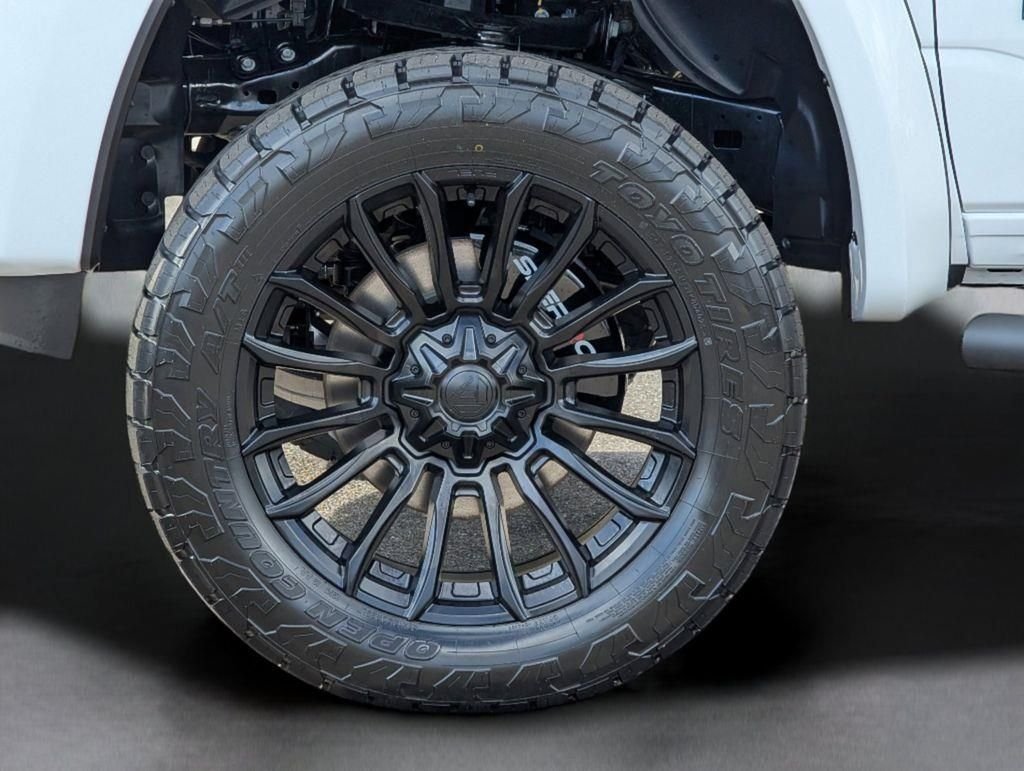 New 2026 Bright White Clearcoat RAM Big Horn/Lone Star image 12