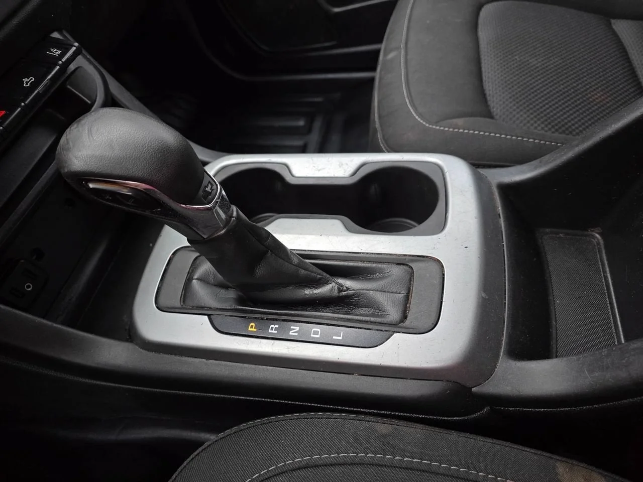 Used 2022 Summit White Chevrolet LT image 13