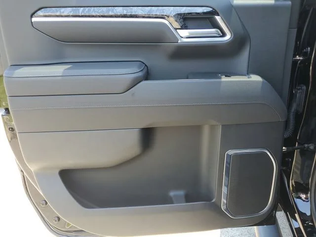 2025 Chevrolet Silverado 1500 RST - Photo 11