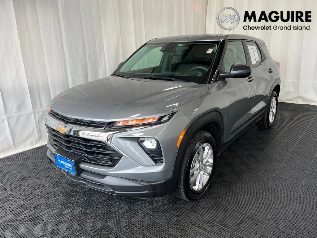Used 2025 Gray Chevrolet LS image 1