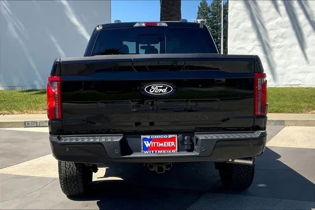 New 2026 Agate Black Metallic Ford XLT image 4