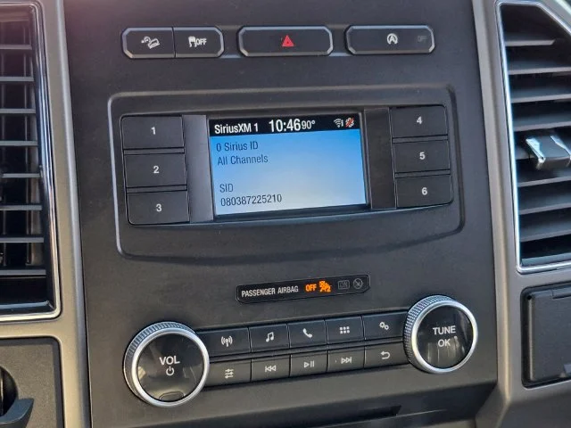 Used 2018 Black Ford XLT image 27