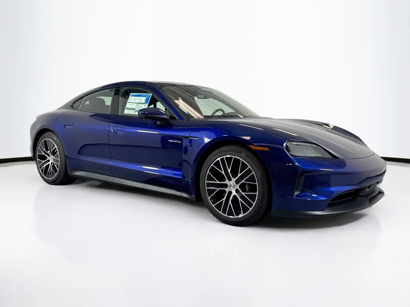 New 2026 Gentian Blue Metallic Porsche  image 7