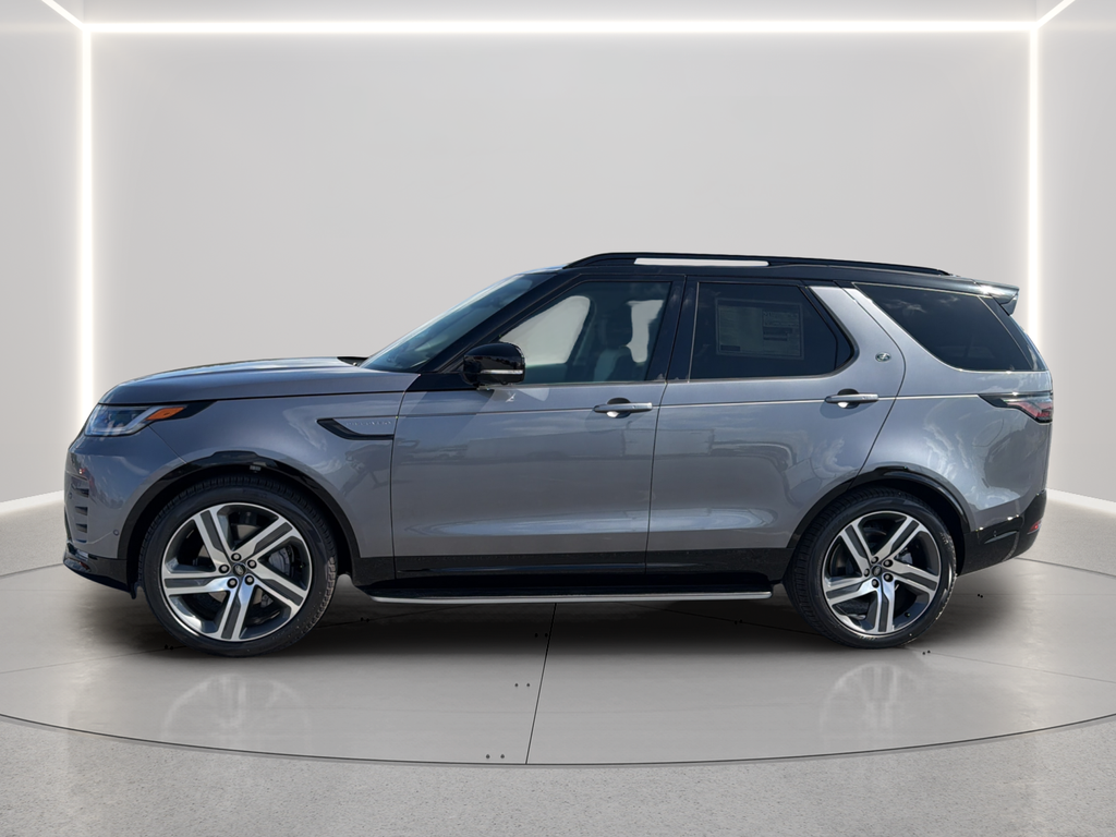 New 2026 Eiger Grey Land Rover Dynamic SE image 13