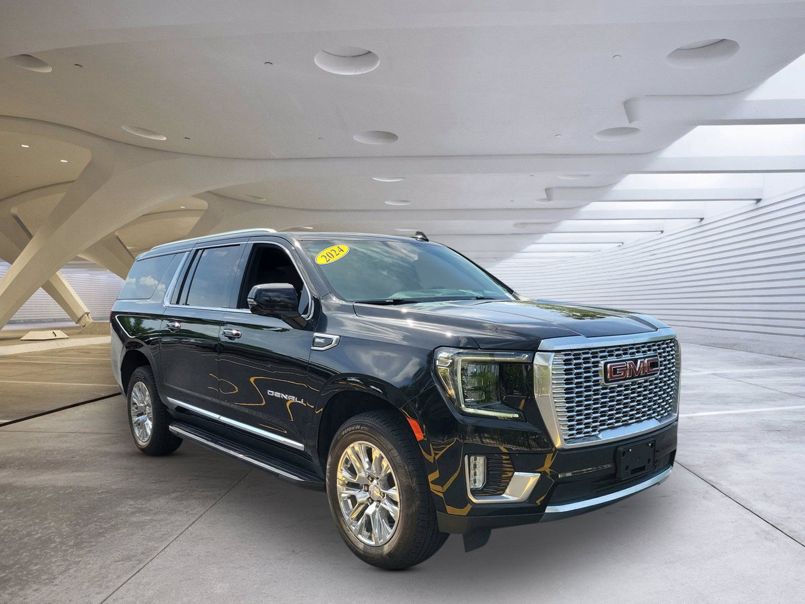 2024 GMC Yukon Denali AWD's photo
