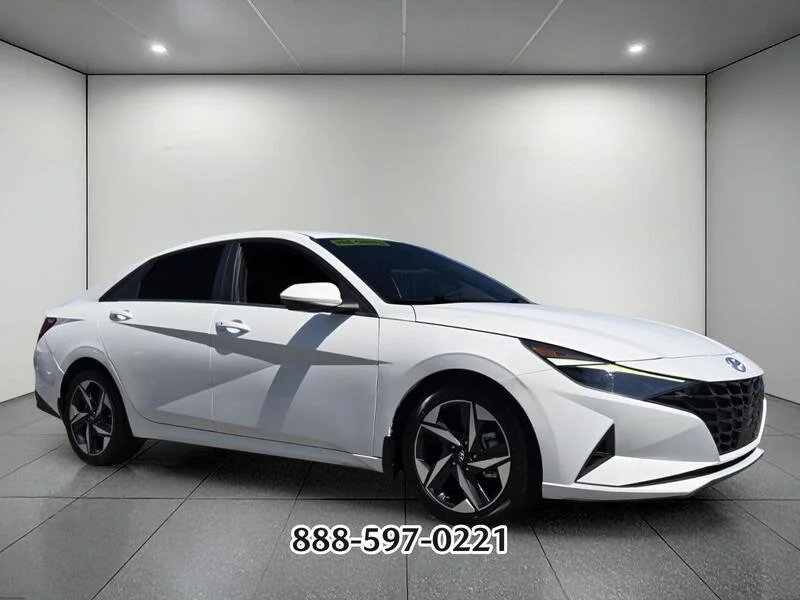 2023 Hyundai Elantra SEL - Photo 7