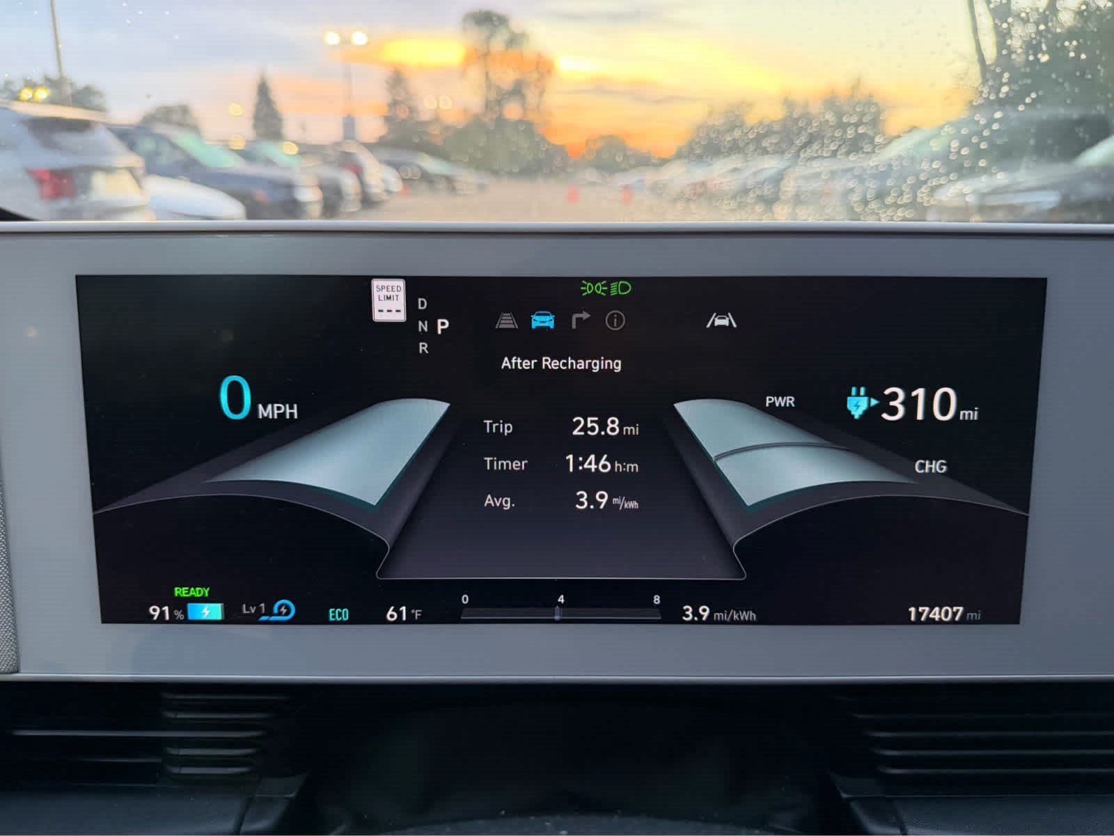 2024 Hyundai IONIQ 5 SEL - Photo 8