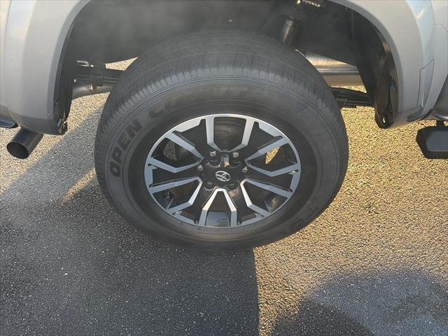 Certified Used 2021 SILVER SKY METALLIC Toyota  image 37