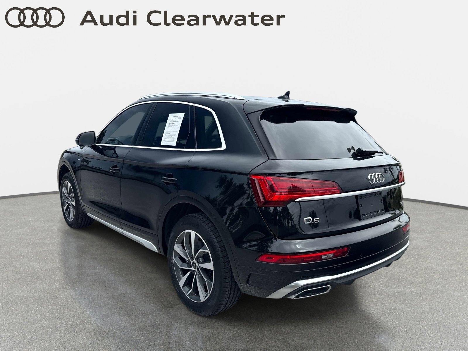 Used 2025 Black Metallic Audi S line Prestige image 3