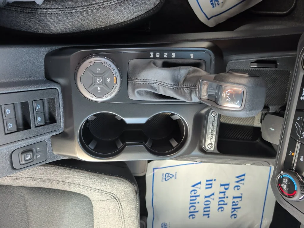 New 2026 Avalanche Gray Ford Base image 9