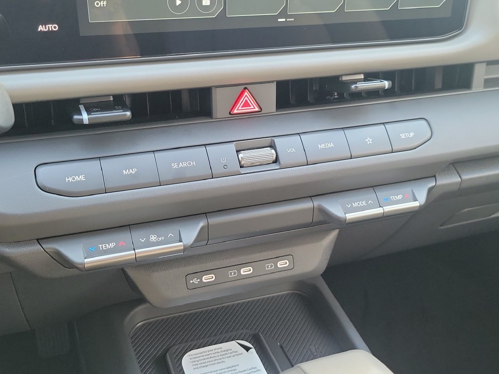 New 2027 Ivory Silver Kia EX image 34