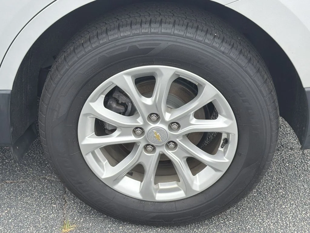 Used 2020 Silver Chevrolet LT image 17