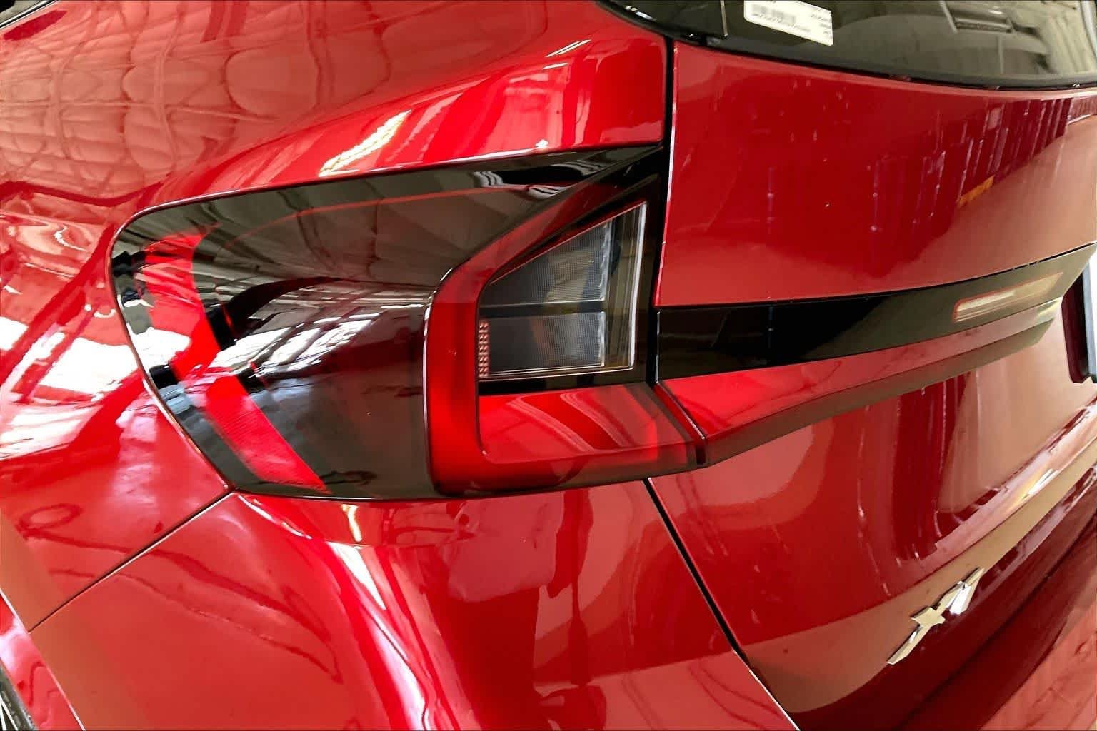 New 2026 Vegas Red Metallic BMW xDrive28i image 14