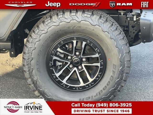 New 2026 Anvil Clear-Coat Exterior Paint Jeep Rubicon 392 image 10