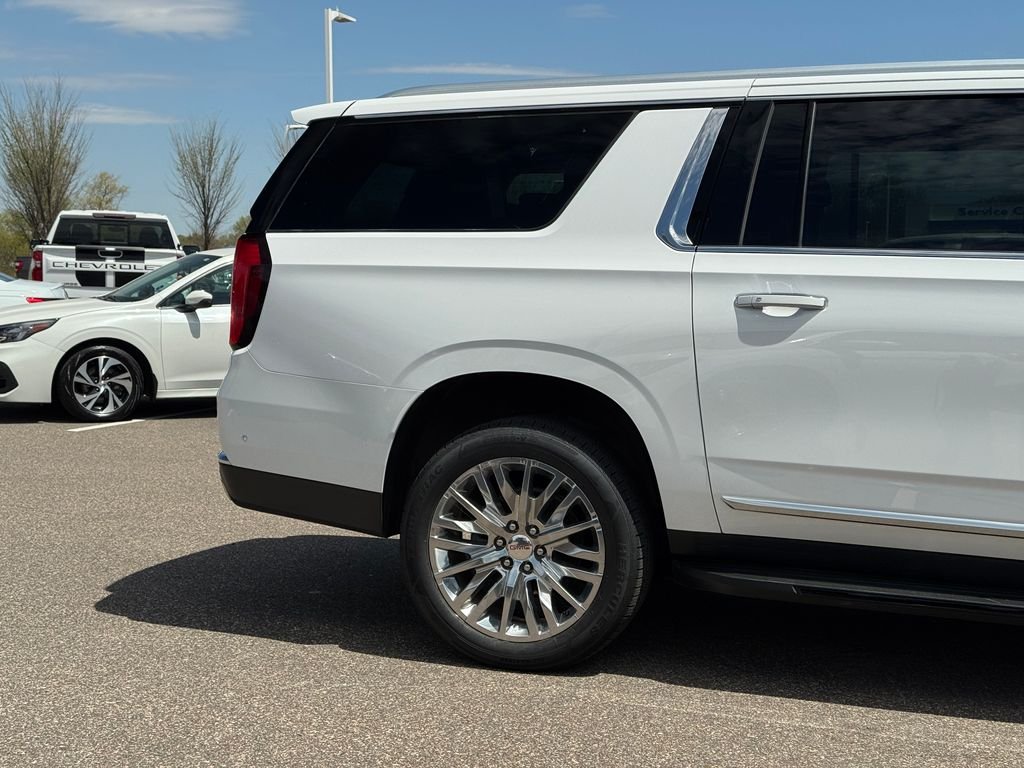 2025 GMC Yukon XL Denali - Photo 7