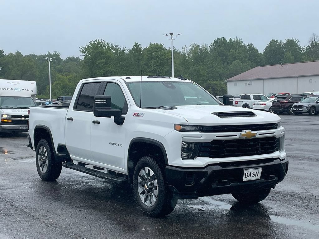 Used 2024 Summit White Chevrolet Custom image 37