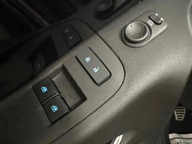 Used 2012 Ashen Gray Metallic Chevrolet ZL1 image 15