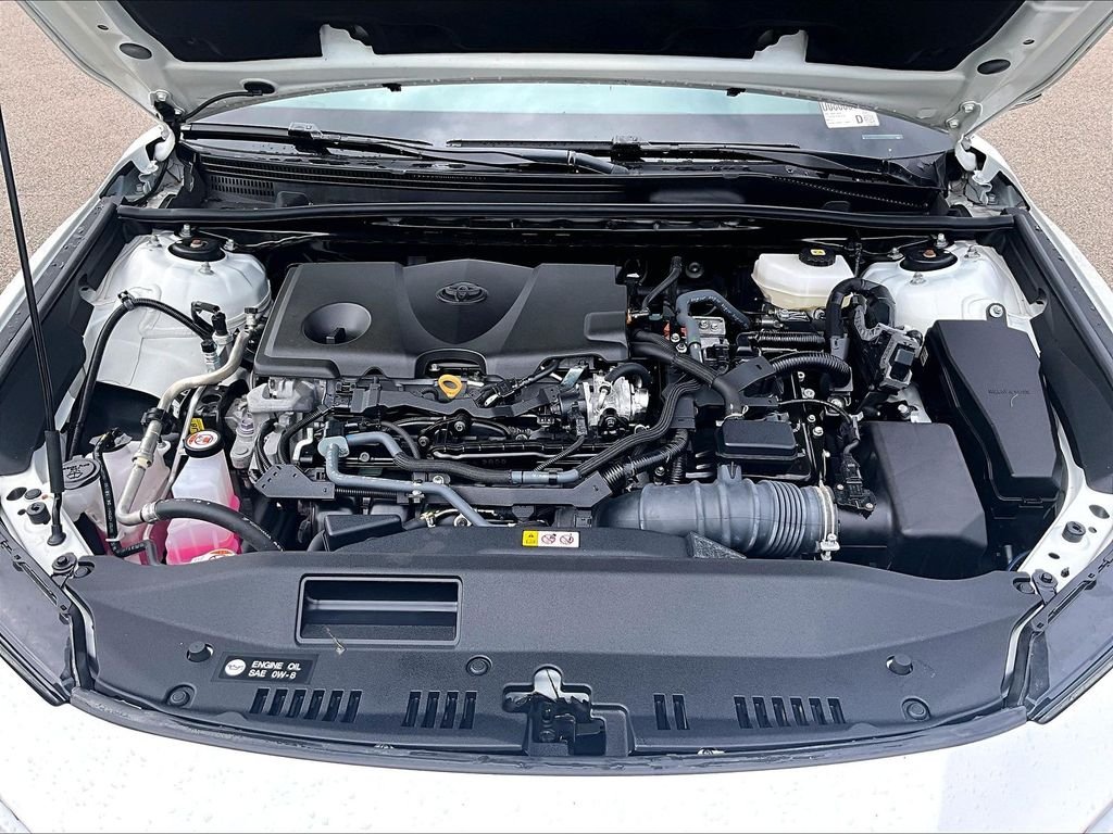Used 2025 White Toyota SE image 28