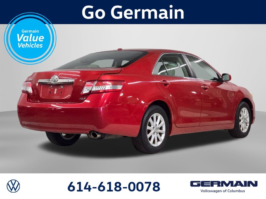 Used 2010 Red Toyota SE image 5