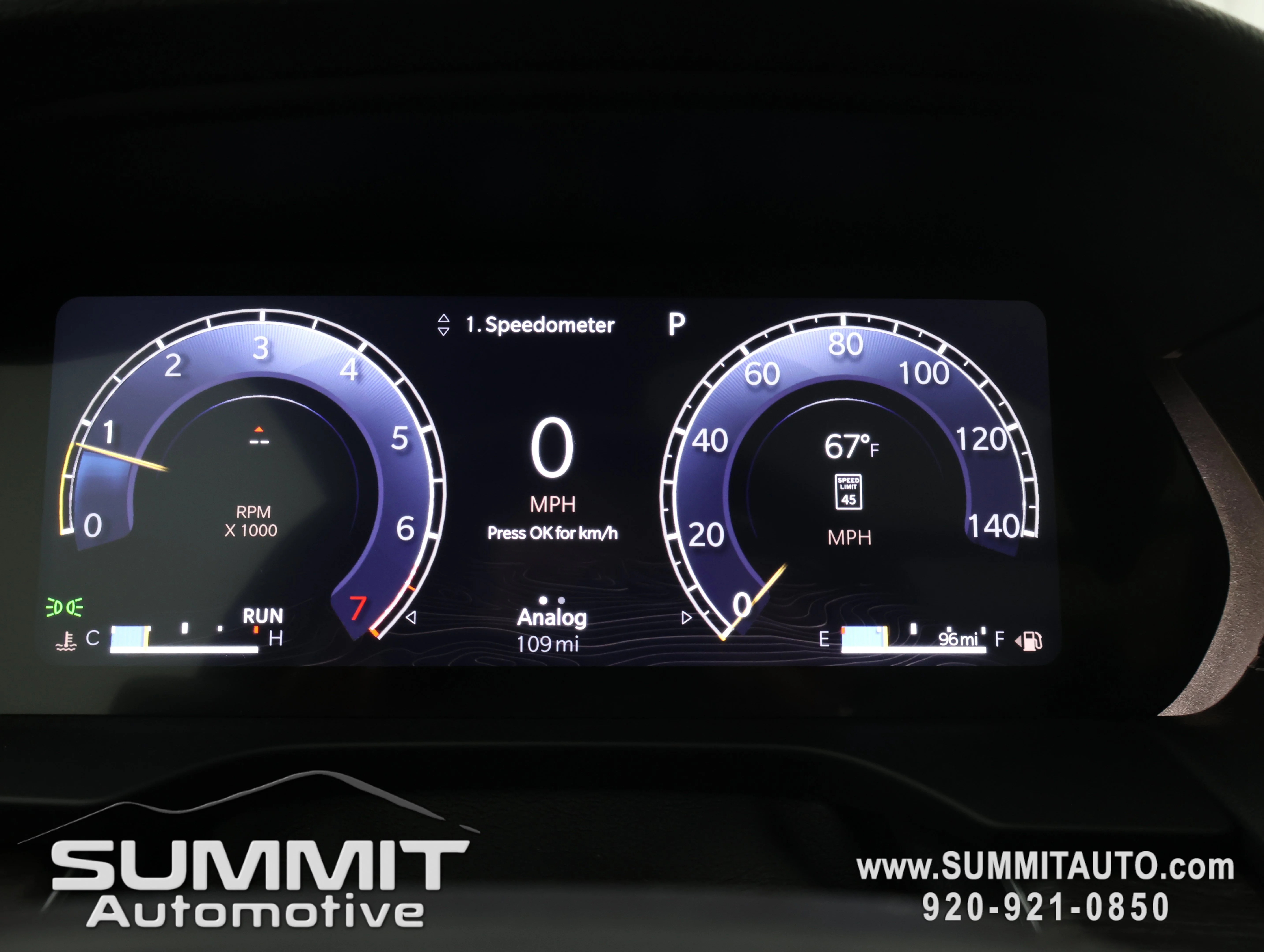 New 2026 Diamond Black Crystal Pearlcoat Jeep Limited image 10