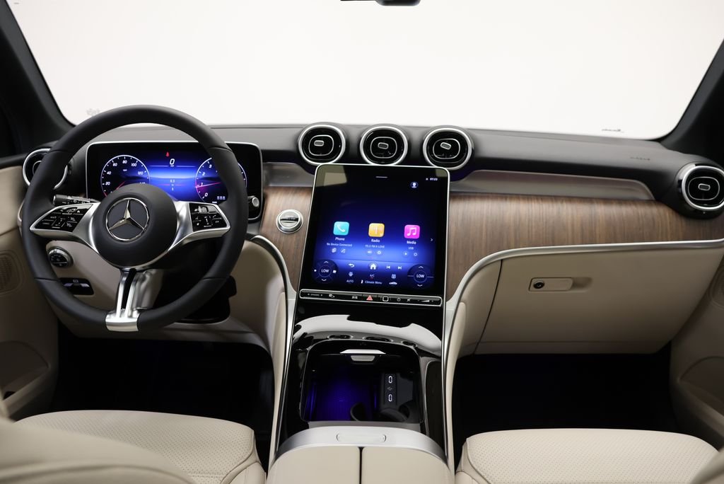New 2026 Black Mercedes-Benz GLC 300 image 16