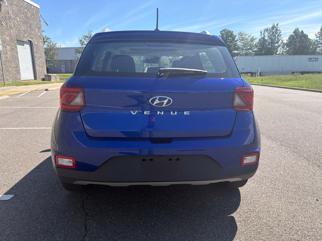 Used 2025 Blue Hyundai SEL image 6