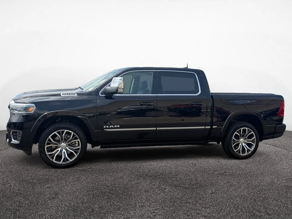 New 2026 Diamond Black Crystal Pearl-Coat Exterior Paint RAM Tungsten image 2