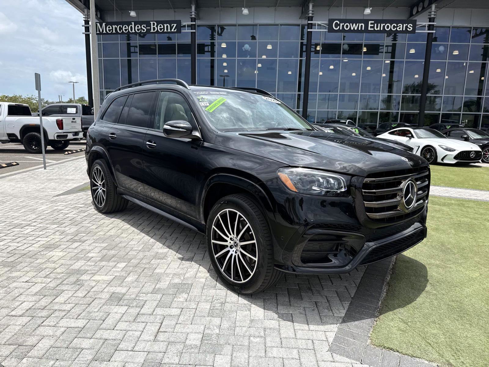 New 2026 Obsidian Black Metallic Mercedes-Benz 450 4MATIC® SUV image 7