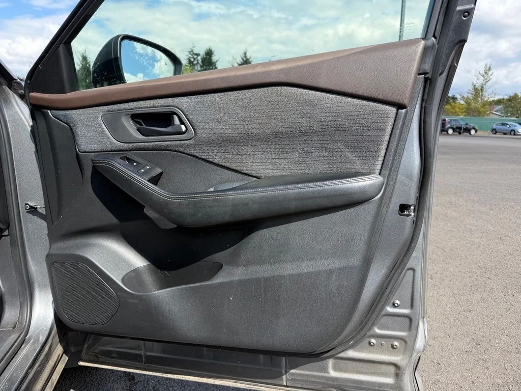 Used 2021 Gun Metallic Nissan S image 24